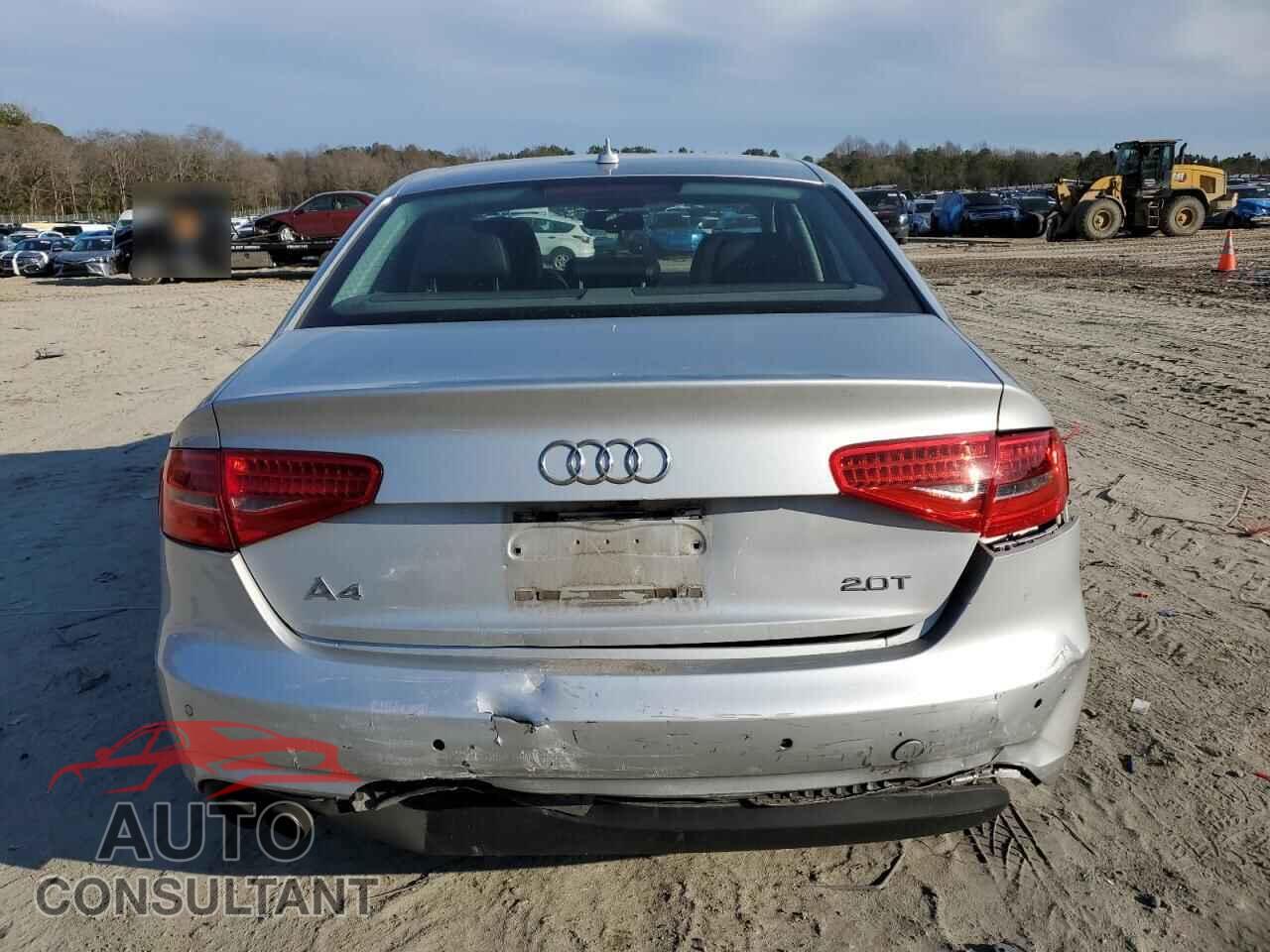 AUDI A4 2013 - WAUEFAFL1DA060250