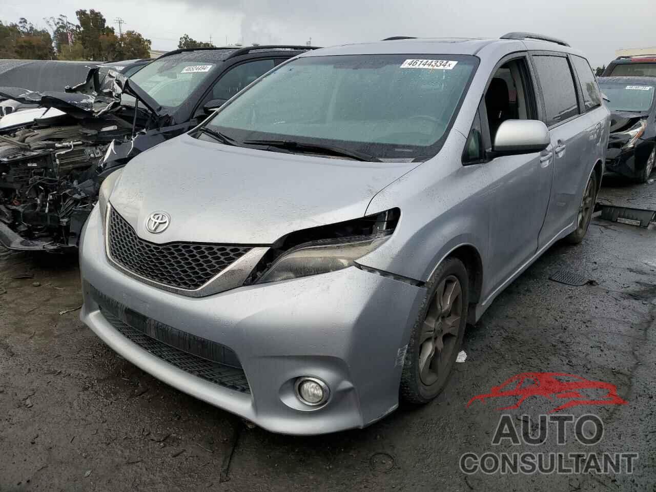 TOYOTA SIENNA 2017 - 5TDXZ3DC1HS889037