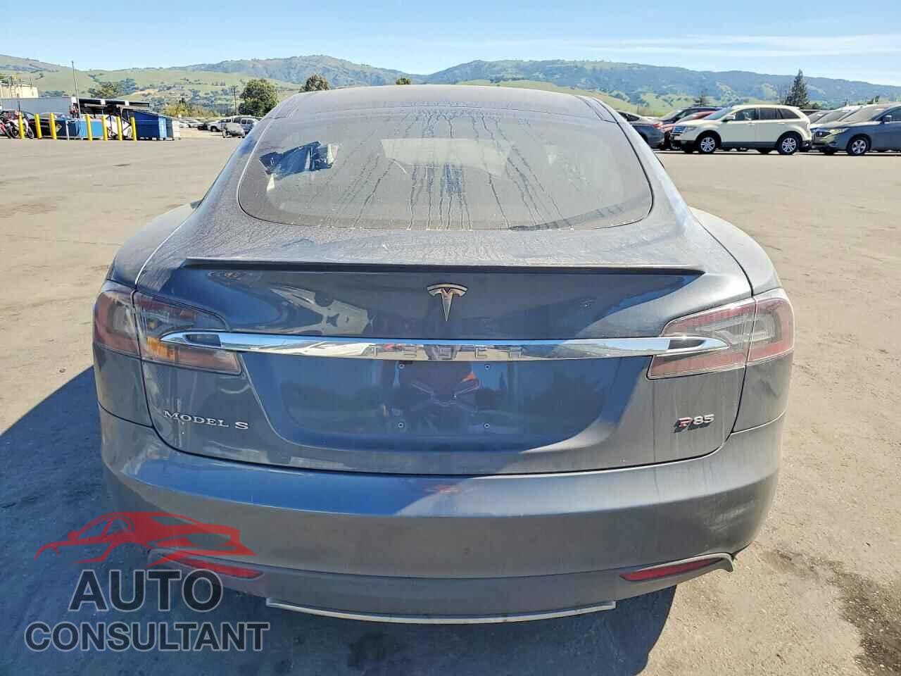 TESLA MODEL S 2013 - 5YJSA1CP5DFP19711