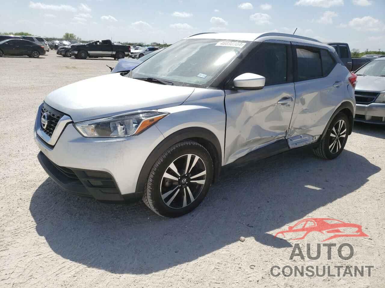 NISSAN KICKS 2018 - 3N1CP5CU7JL527156