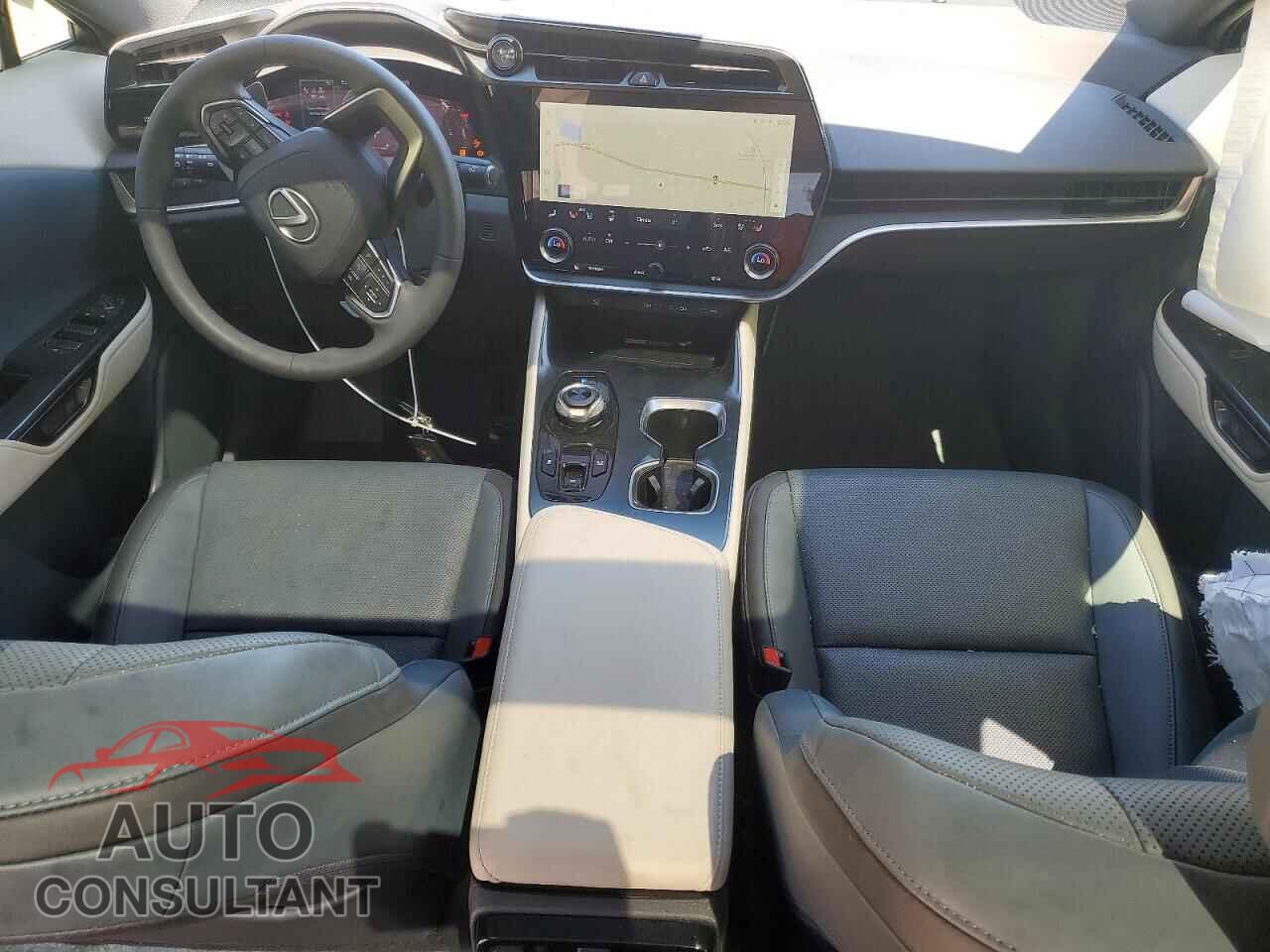 LEXUS UNKNOWN 2024 - JTJABABB3RA003403