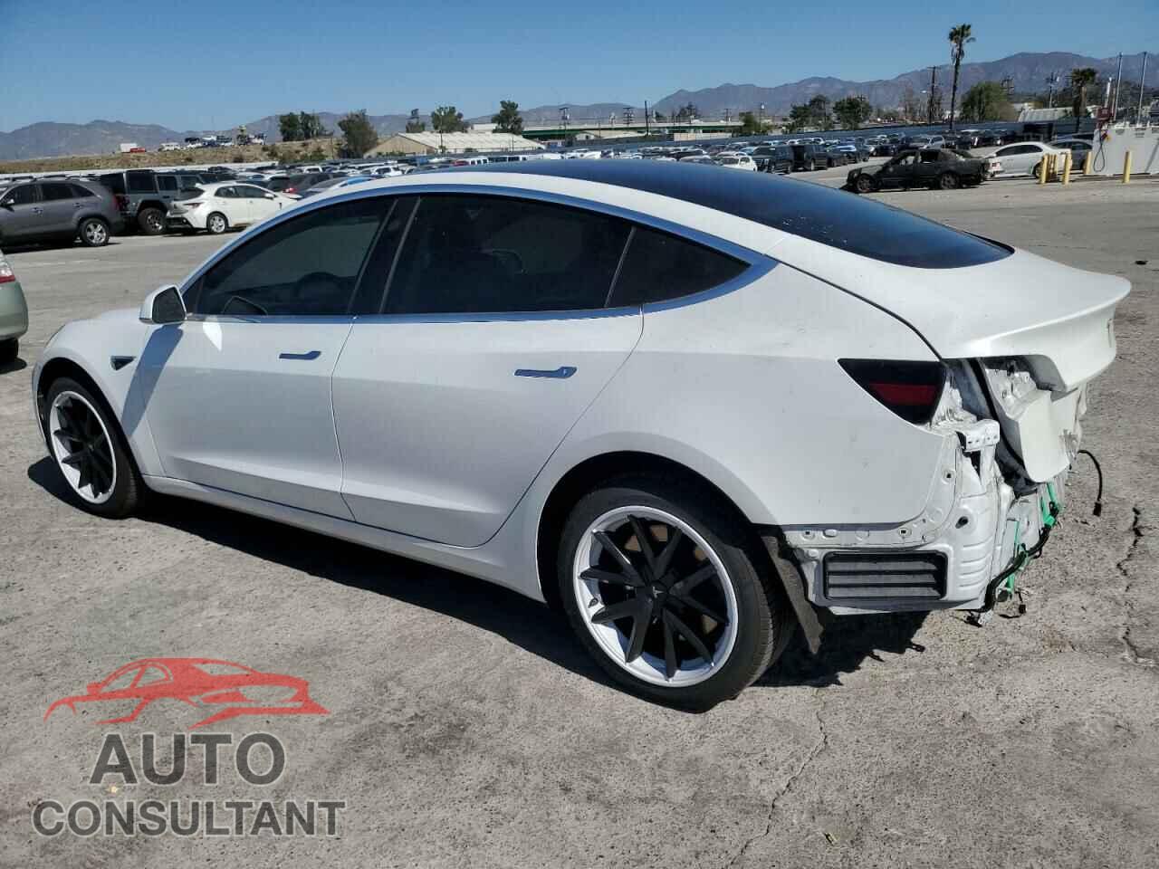 TESLA MODEL 3 2019 - 5YJ3E1EA9KF466827