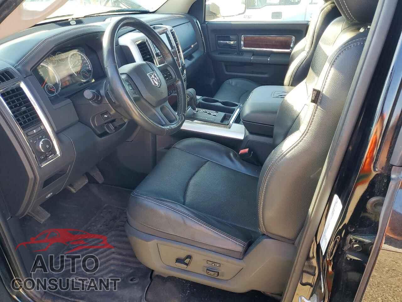 DODGE RAM 1500 2012 - 1C6RD7NT2CS264232