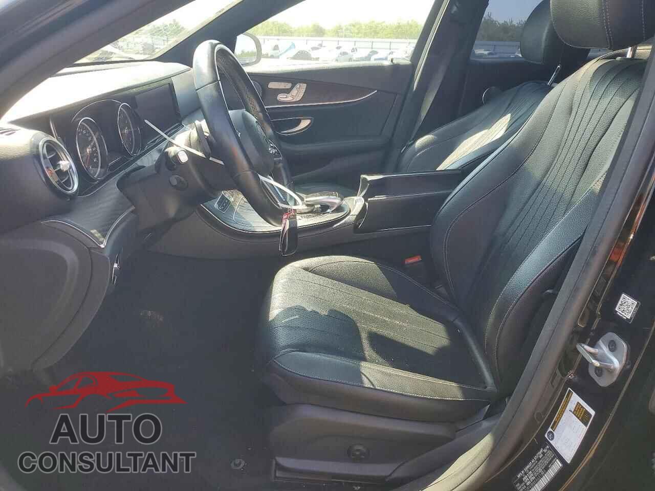 MERCEDES-BENZ E-CLASS 2019 - WDDZF4JB8KA631689