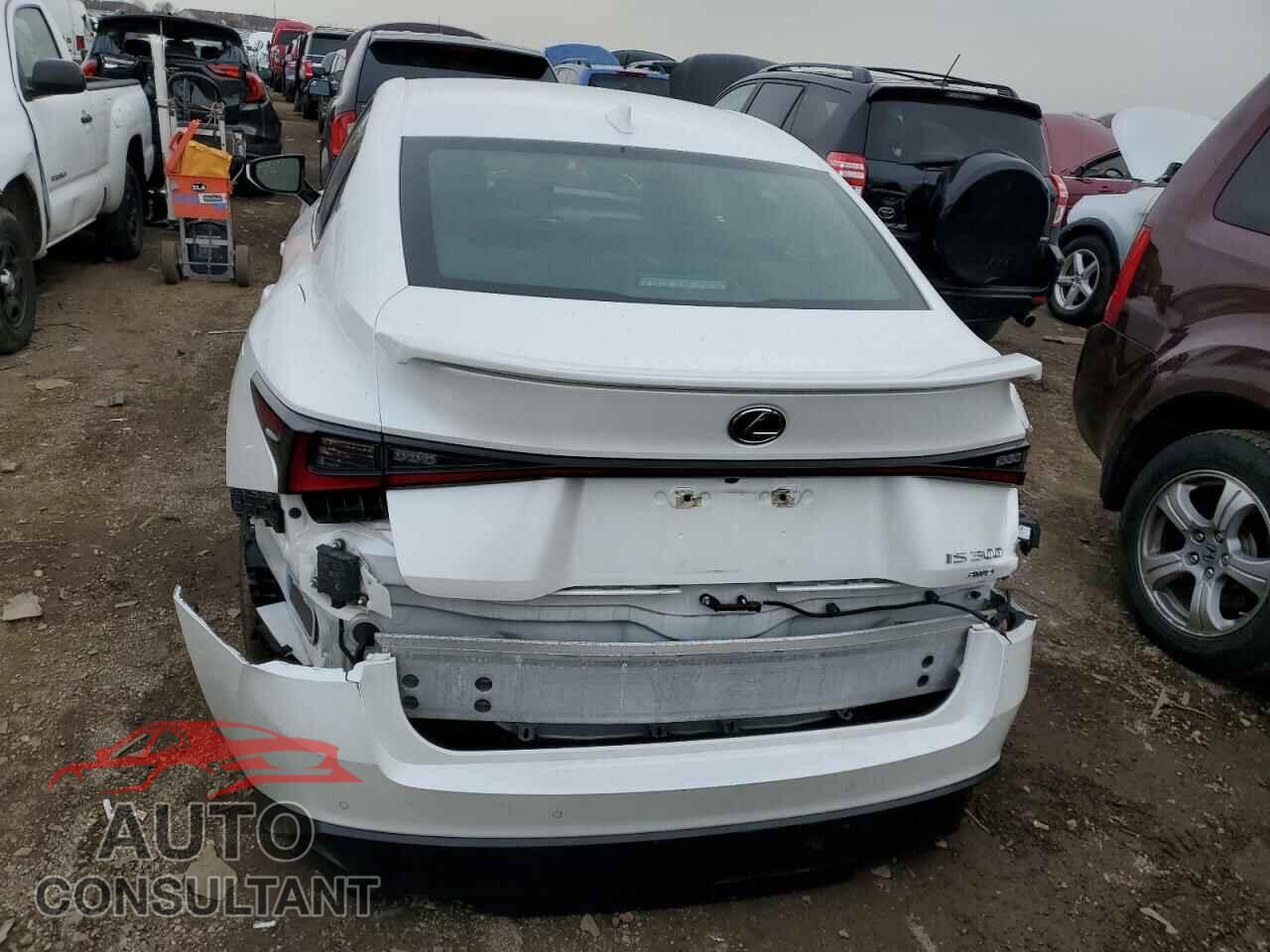 LEXUS IS 2021 - JTHC81F25M5044510