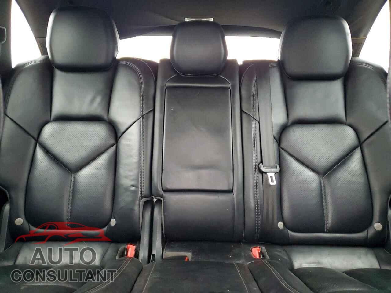 PORSCHE CAYENNE 2016 - WP1AE2A23GLA17626