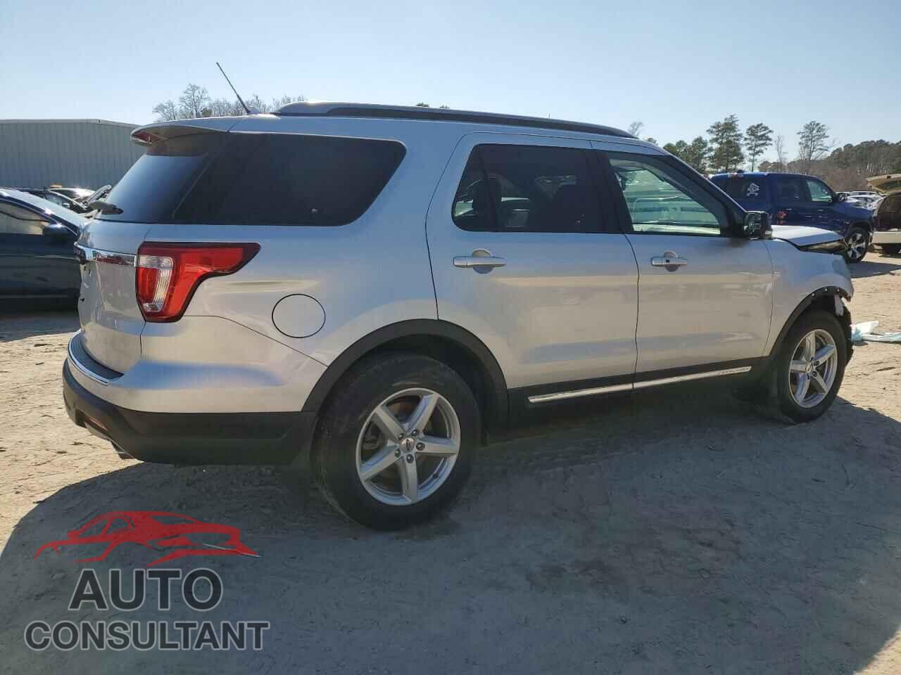 FORD EXPLORER 2018 - 1FM5K7D85JGB85725