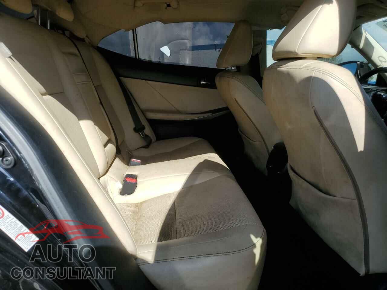LEXUS IS 2015 - JTHBF1D2XF5072696