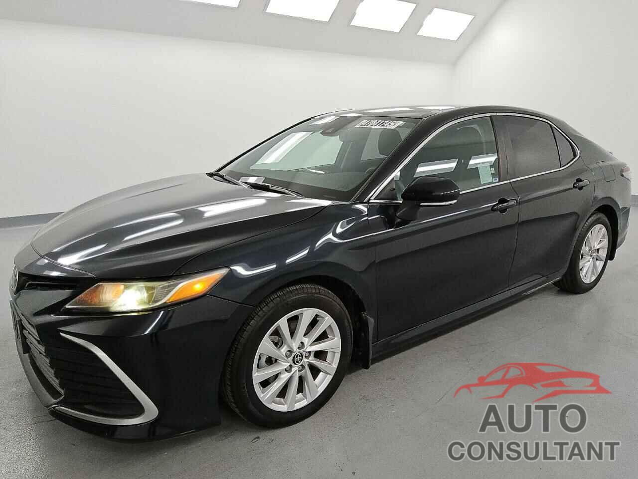 TOYOTA CAMRY 2021 - 4T1R11AK8MU460933