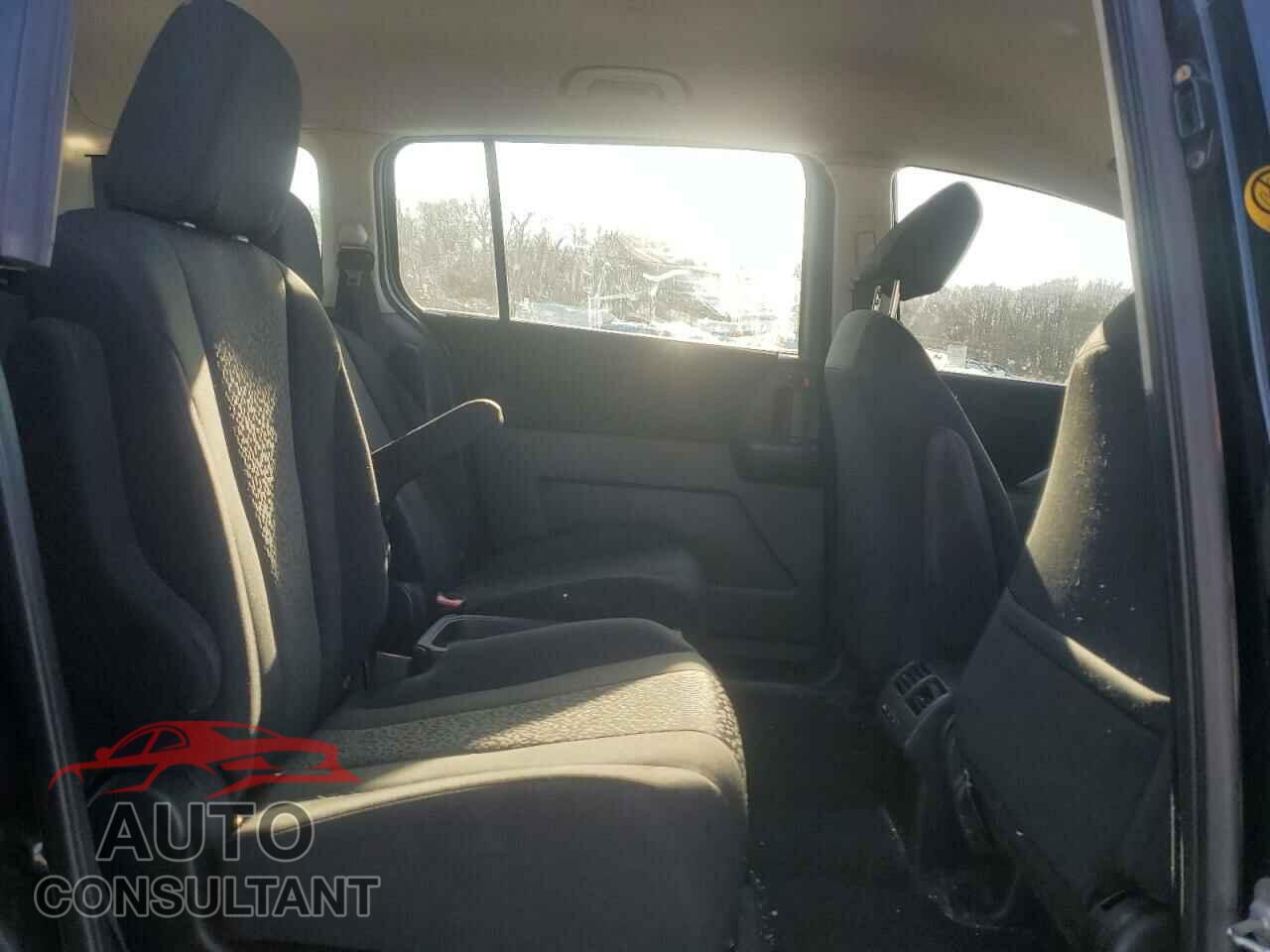 MAZDA 5 2012 - JM1CW2BL3C0144094