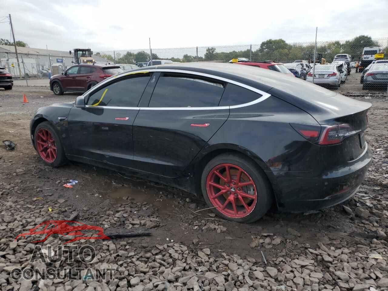 TESLA MODEL 3 2019 - 5YJ3E1EAXKF395556