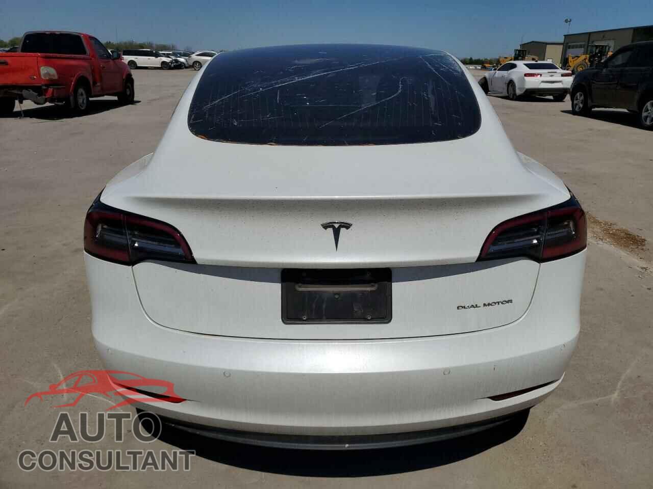 TESLA MODEL 3 2020 - 5YJ3E1EB5LF622128