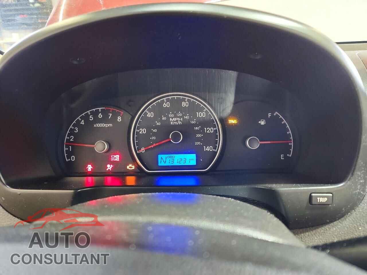 HYUNDAI ELANTRA 2009 - KMHDU46D59U725893