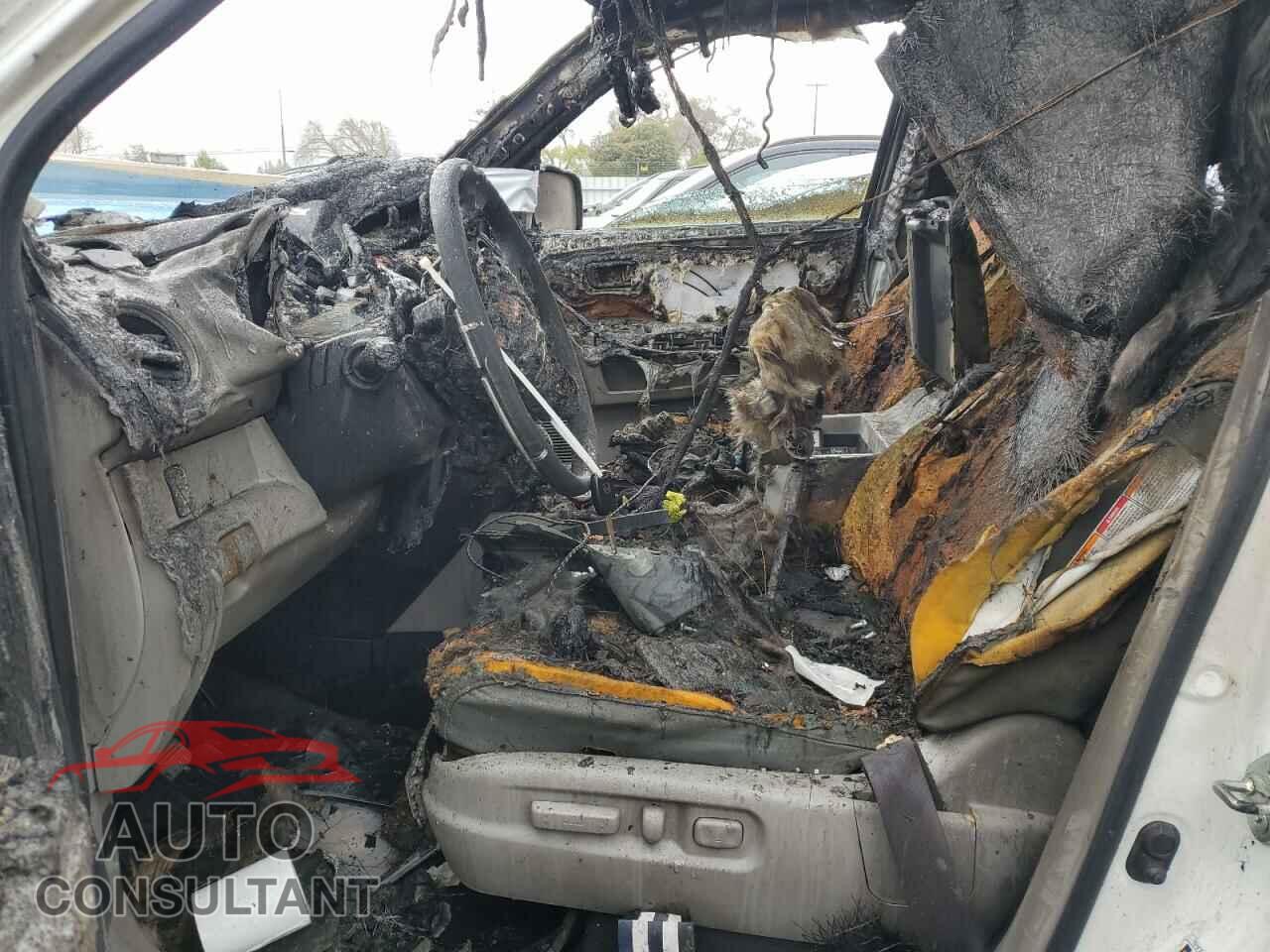 HONDA PILOT 2015 - 5FNYF3H3XFB027802