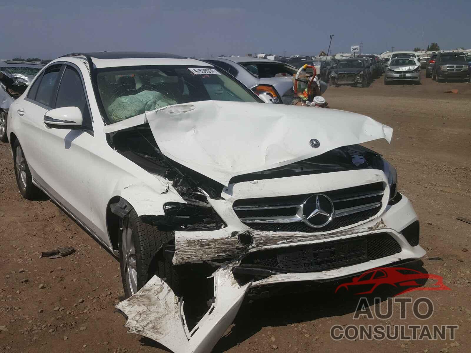 MERCEDES-BENZ C CLASS 2019 - 55SWF8EBXKU307485