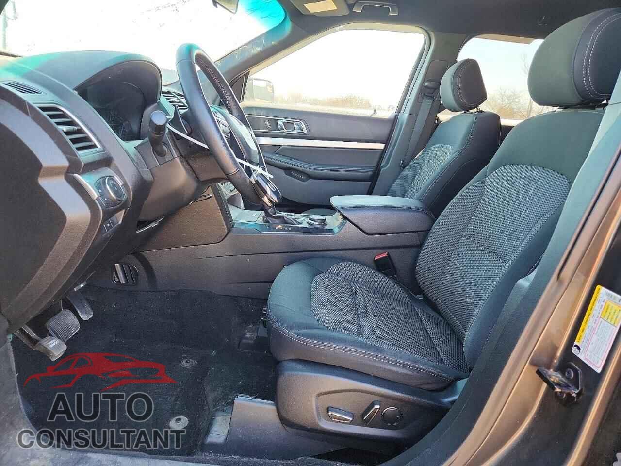 FORD EXPLORER 2017 - 1FM5K8D88HGB69308