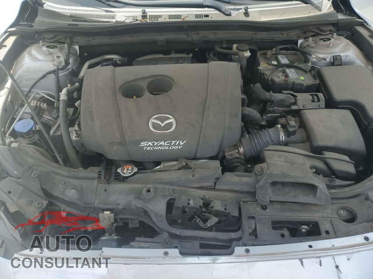 MAZDA 3 2017 - 3MZBN1K76HM133409