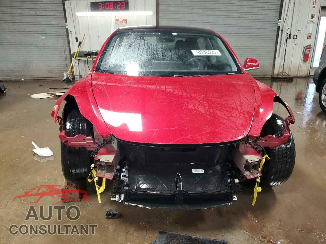 TESLA MODEL 3 2018 - 5YJ3E1EB0JF088100
