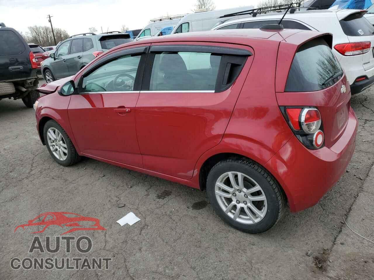 CHEVROLET SONIC 2015 - 1G1JC6SG2F4211316