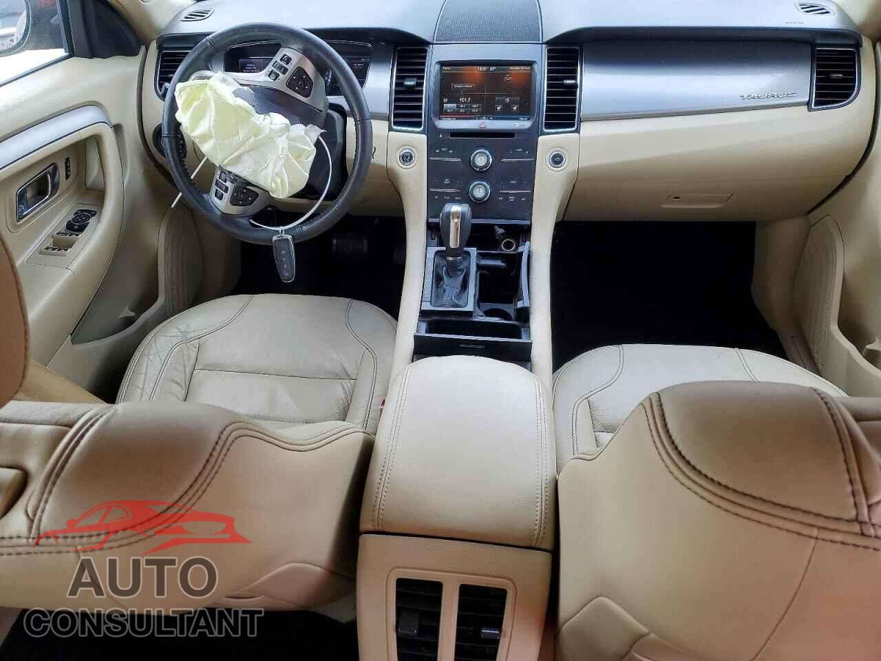 FORD TAURUS 2015 - 1FAHP2E87FG183623