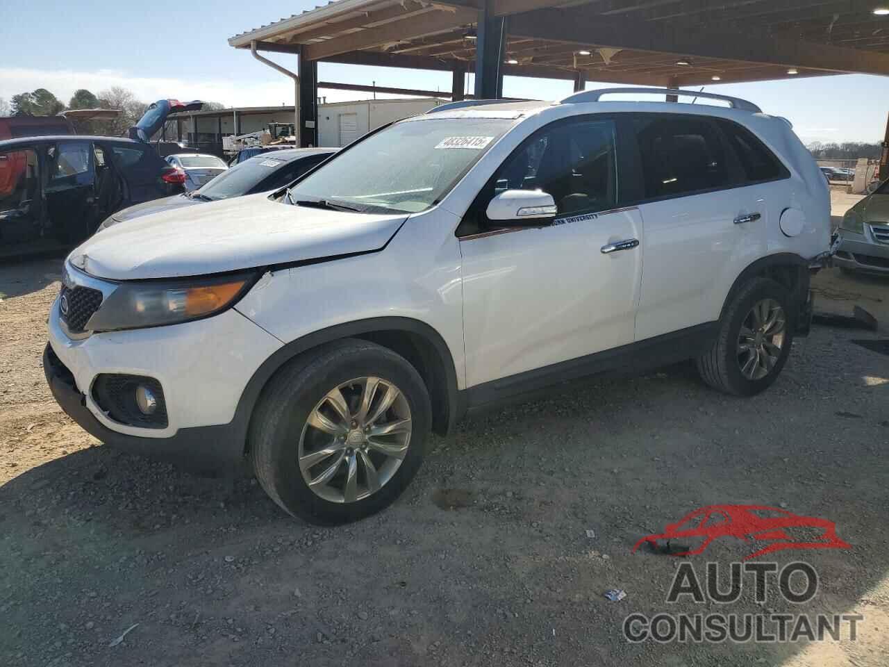 KIA SORENTO 2011 - 5XYKU4A26BG031948