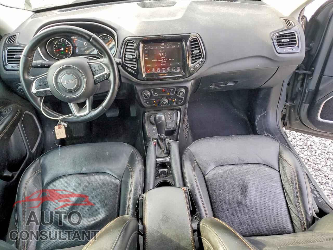 JEEP COMPASS 2021 - 3C4NJDCB0MT511143