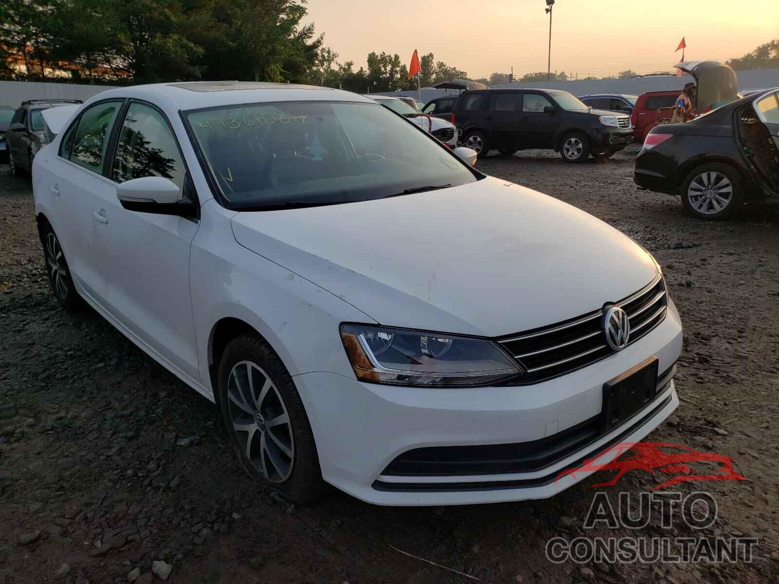 VOLKSWAGEN JETTA 2017 - 3VWB67AJ5HM349569