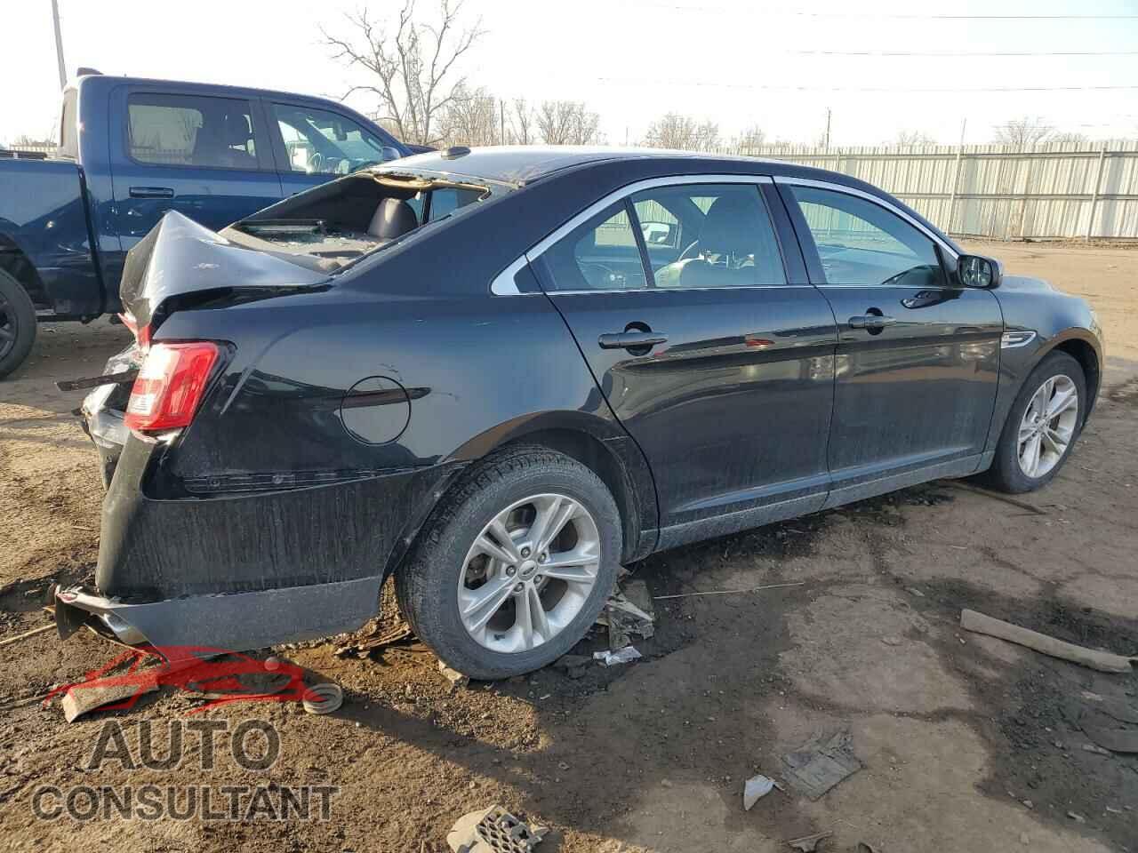 FORD TAURUS 2017 - 1FAHP2E86HG112013