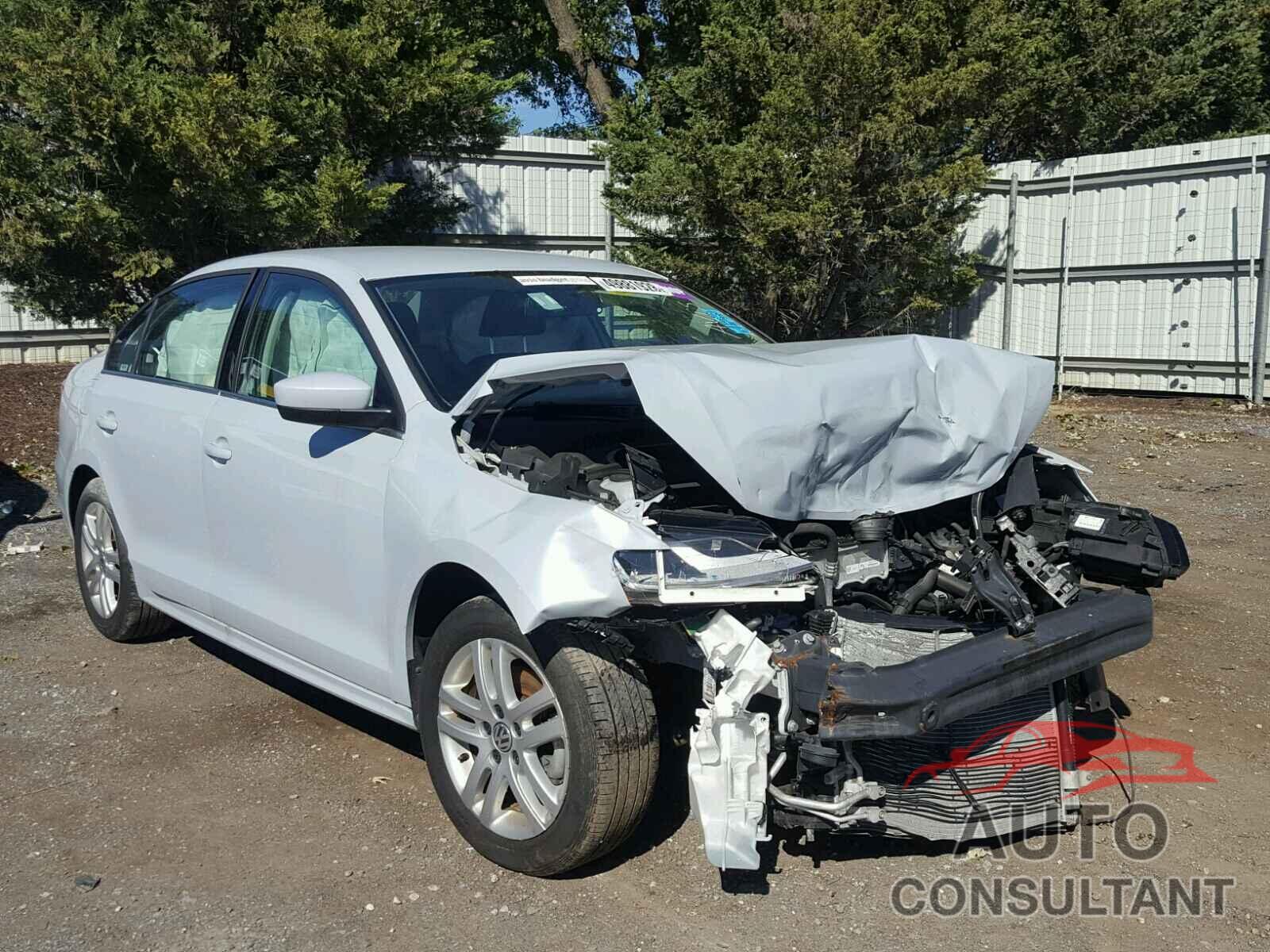 VOLKSWAGEN JETTA 2017 - 3VW2B7AJXHM357999