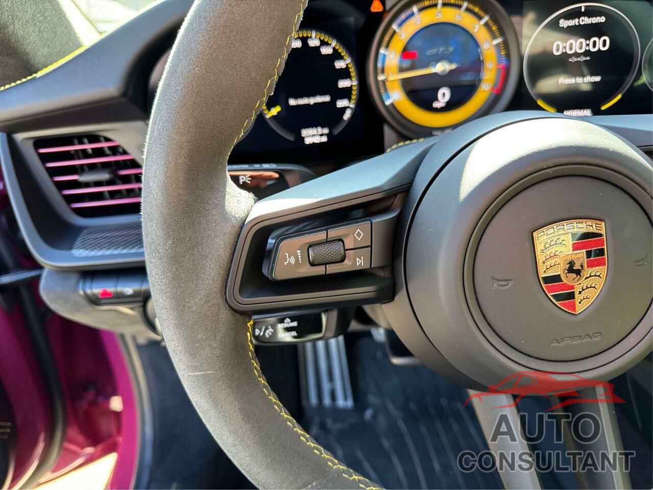 PORSCHE 911 2024 - WP0AC2A91RS263XXX