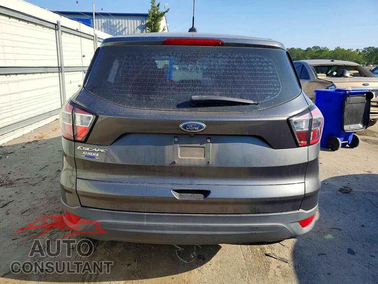 FORD ESCAPE 2017 - 1FMCU0F73HUD34237