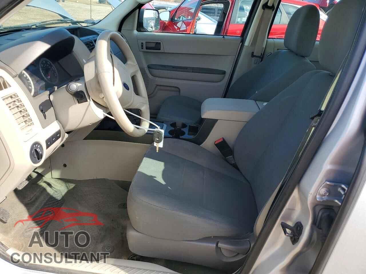 FORD ESCAPE 2011 - 1FMCU9C76BKA86965