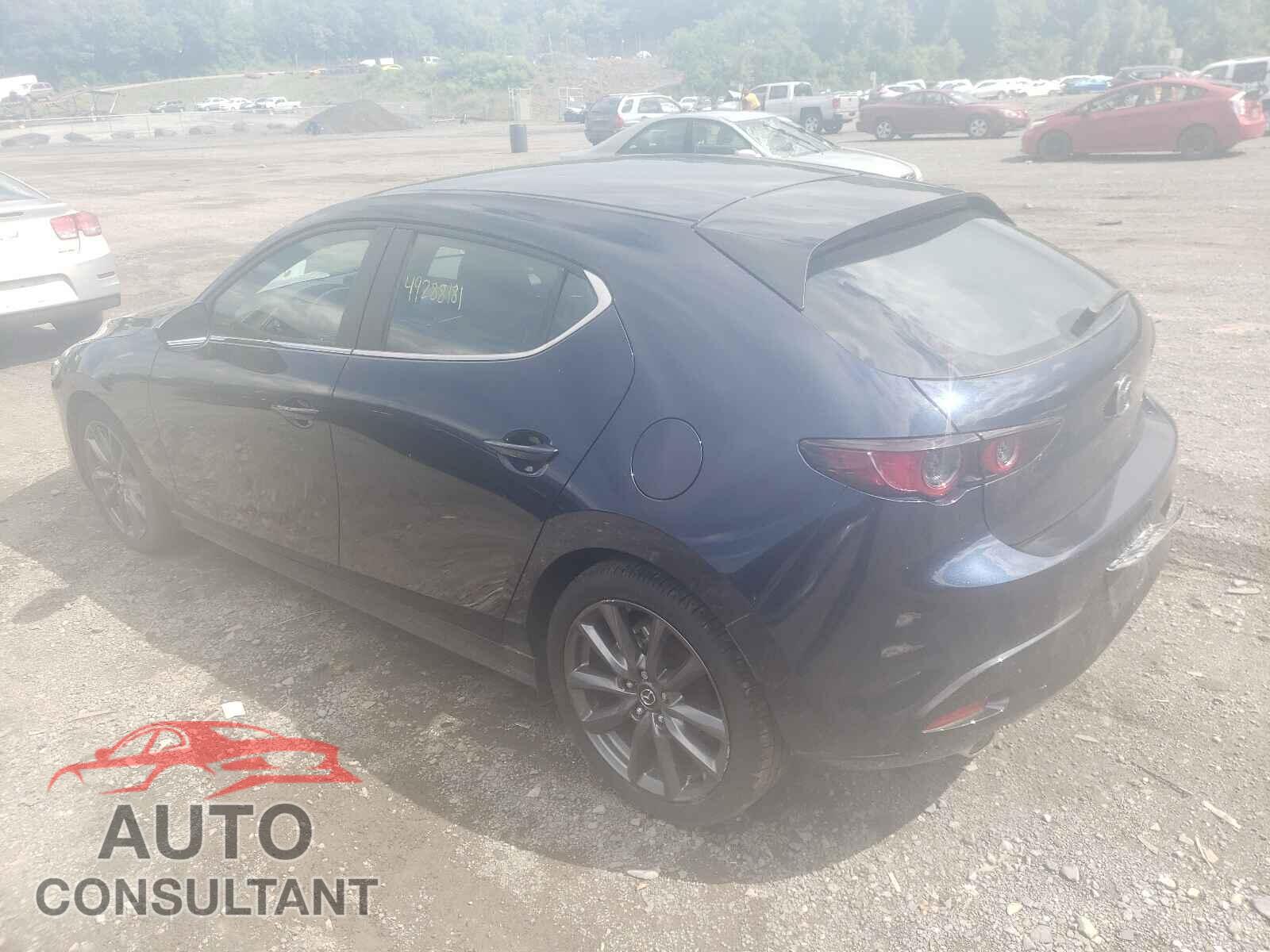 MAZDA 3 2019 - JM1BPBJM2K1138993