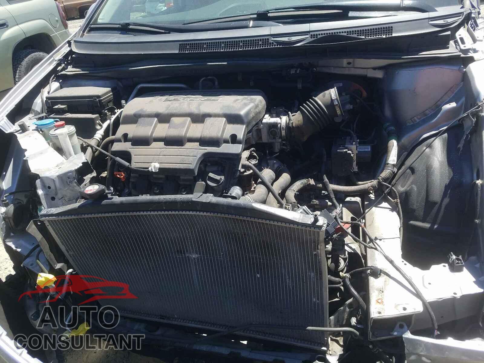 HONDA ODYSSEY 2016 - 5FNRL5H31GB016553