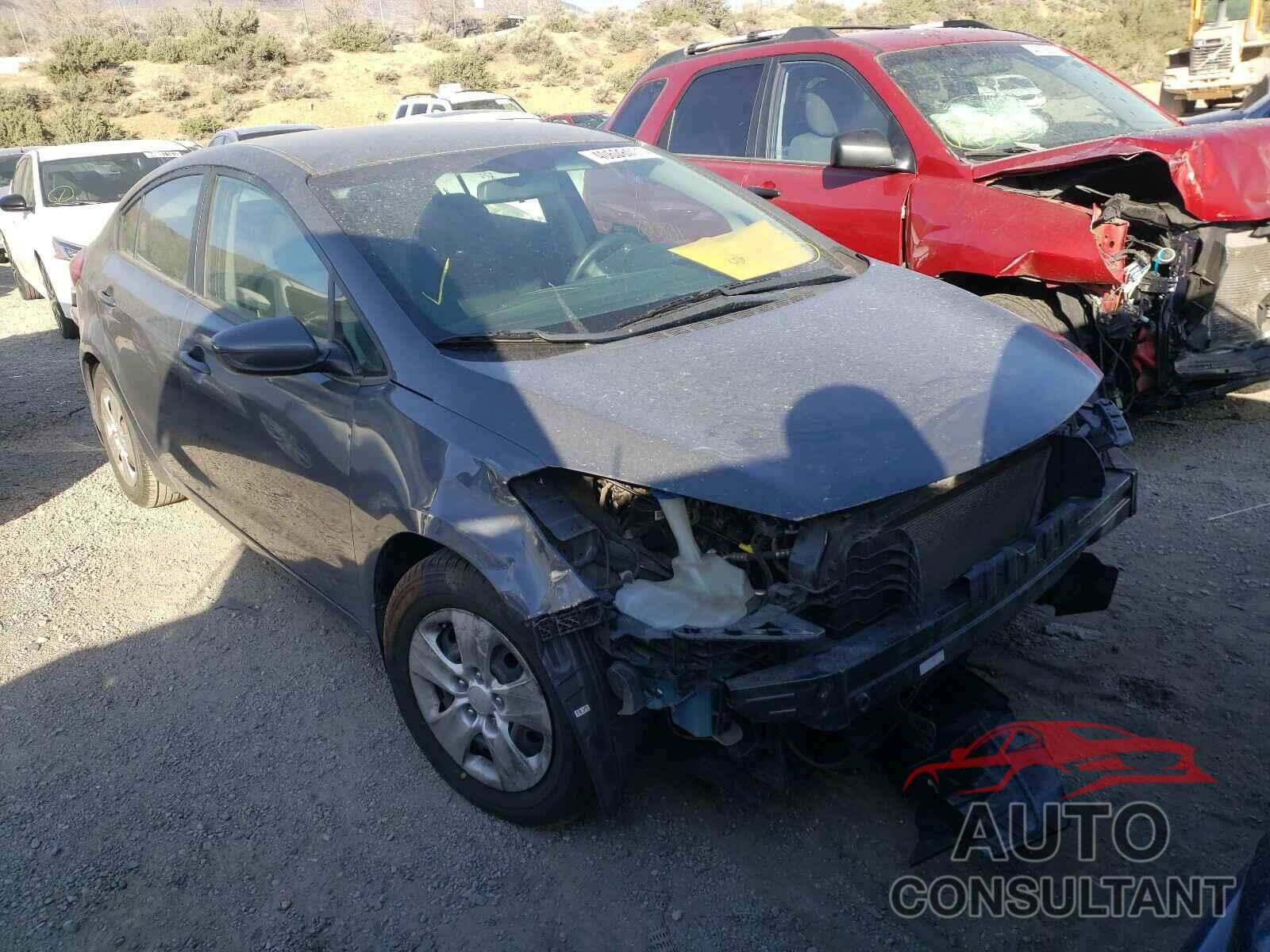 KIA FORTE 2016 - KNAFK4A6XG5523132