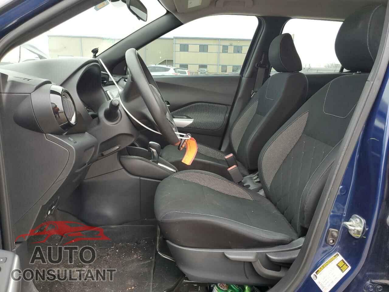 NISSAN KICKS 2019 - 3N1CP5CU3KL472013