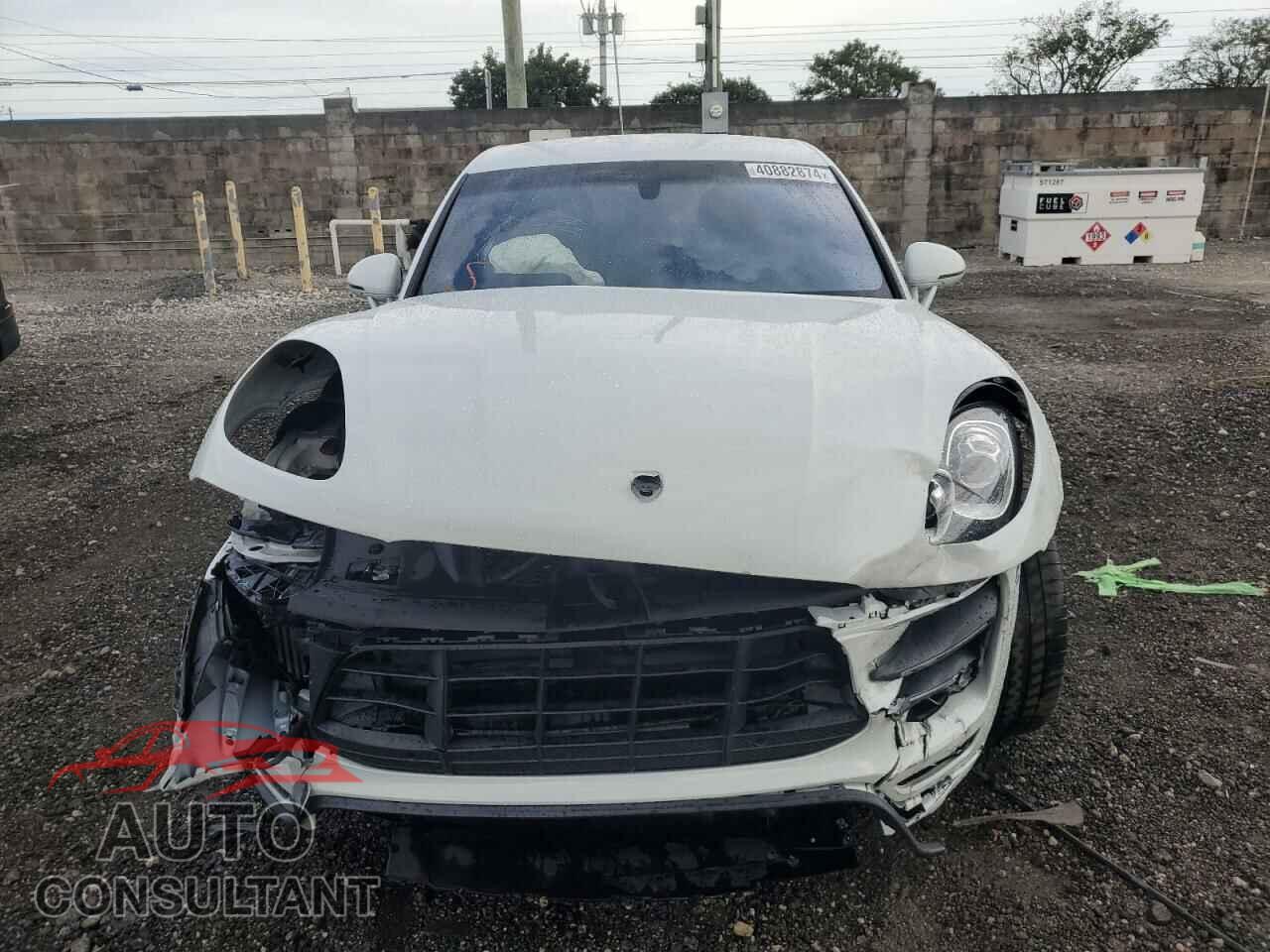 PORSCHE MACAN 2016 - WP1AF2A52GLB90464