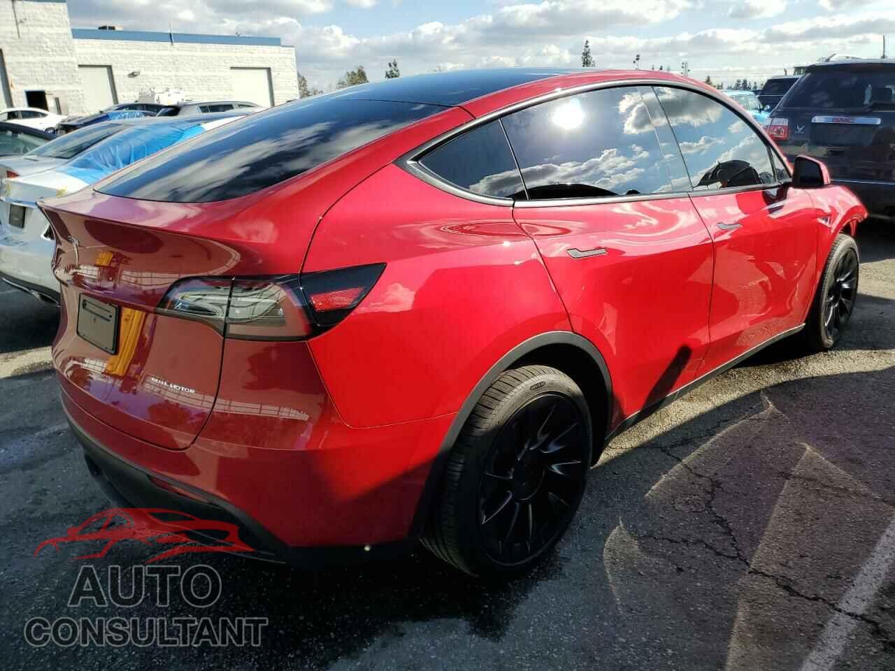 TESLA MODEL Y 2023 - 7SAYGDEE5PF886342