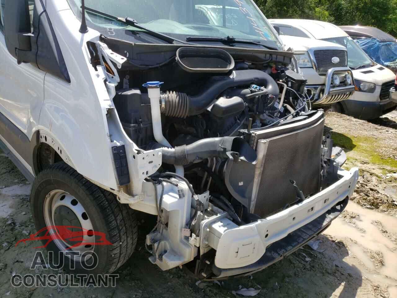 FORD TRANSIT CO 2017 - 1FTBW2CM8HKB43957