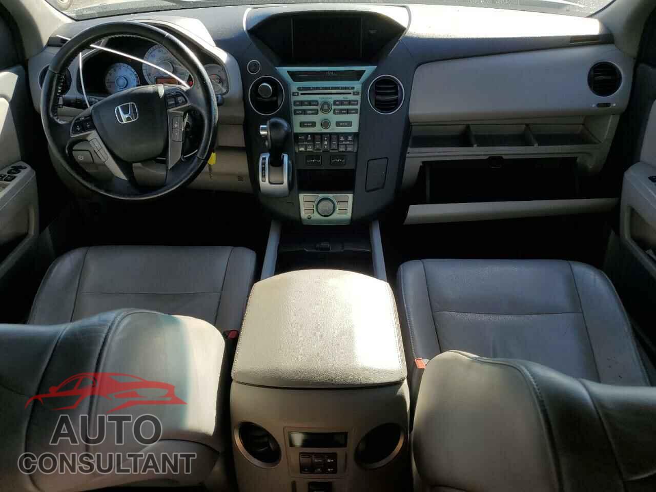 HONDA PILOT 2011 - 5FNYF3H76BB012680