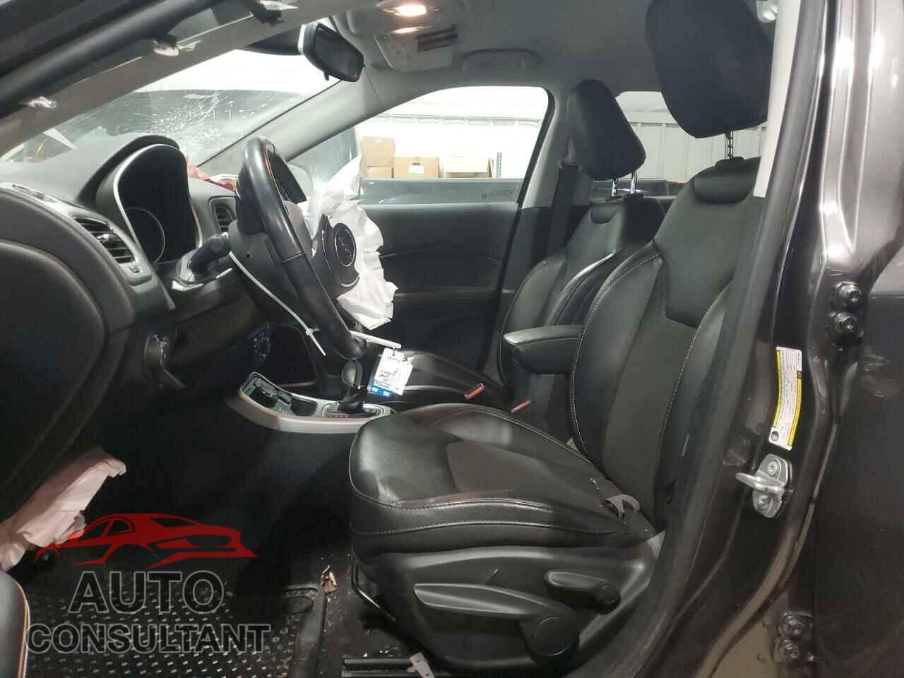 JEEP COMPASS 2020 - 3C4NJDBB0LT137469