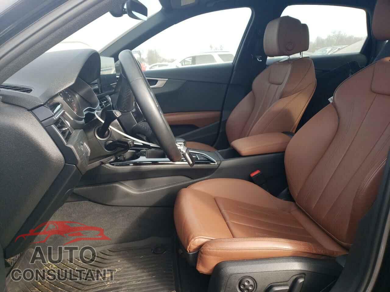 AUDI A4 2021 - WAUDAAF44MN006078