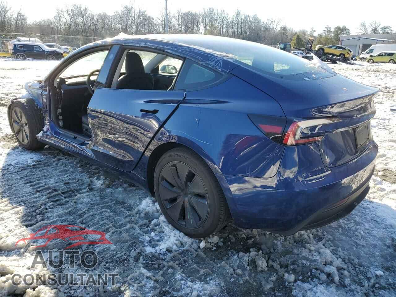 TESLA MODEL 3 2024 - 5YJ3E1EA2RF727841