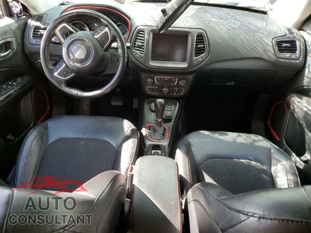 JEEP COMPASS 2020 - 3C4NJDDB0LT127036