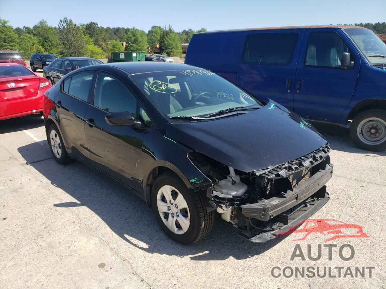 KIA FORTE 2018 - 3KPFK4A74JE268386