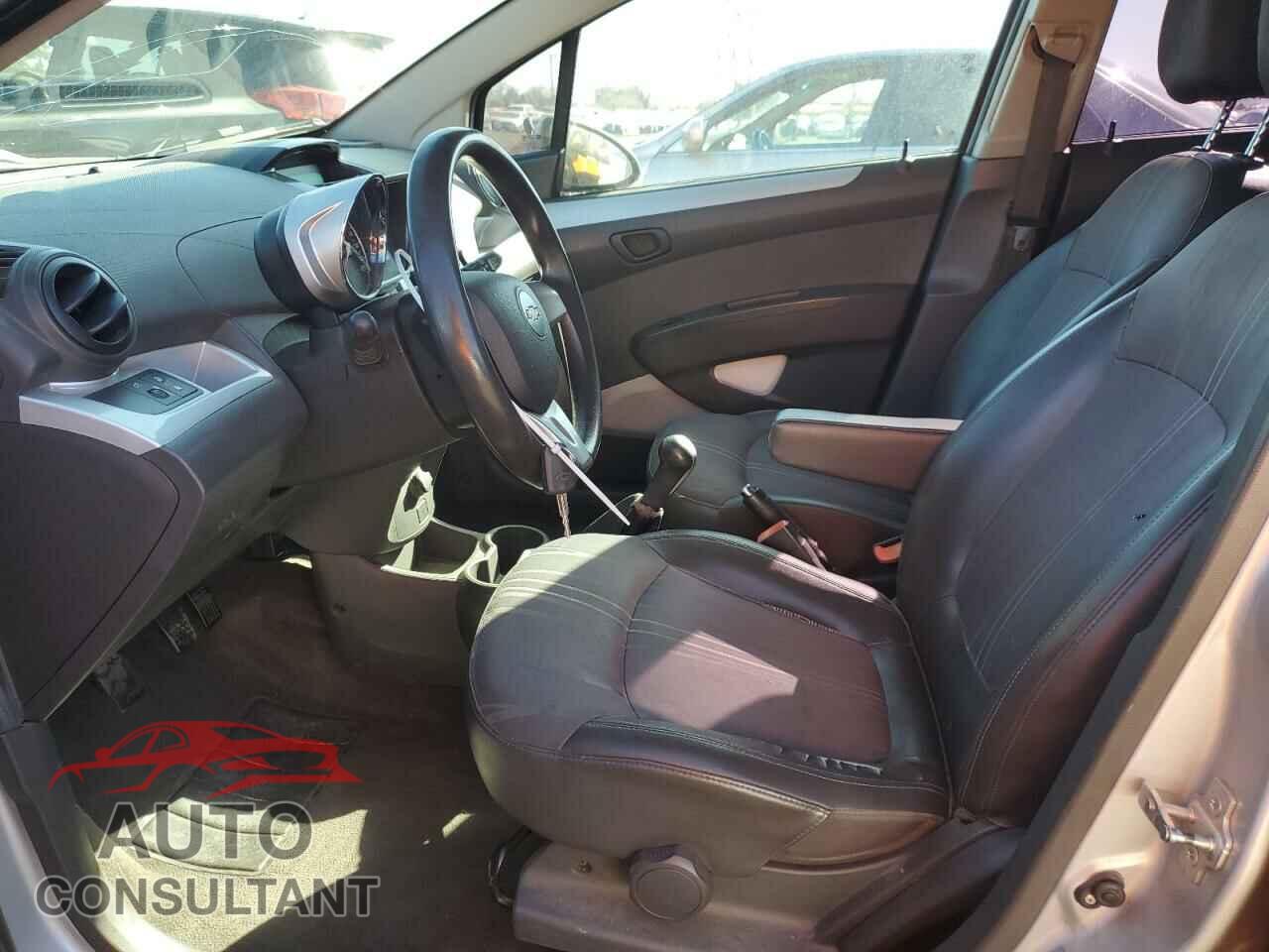 CHEVROLET SPARK 2015 - KL8CA6S96FC803629