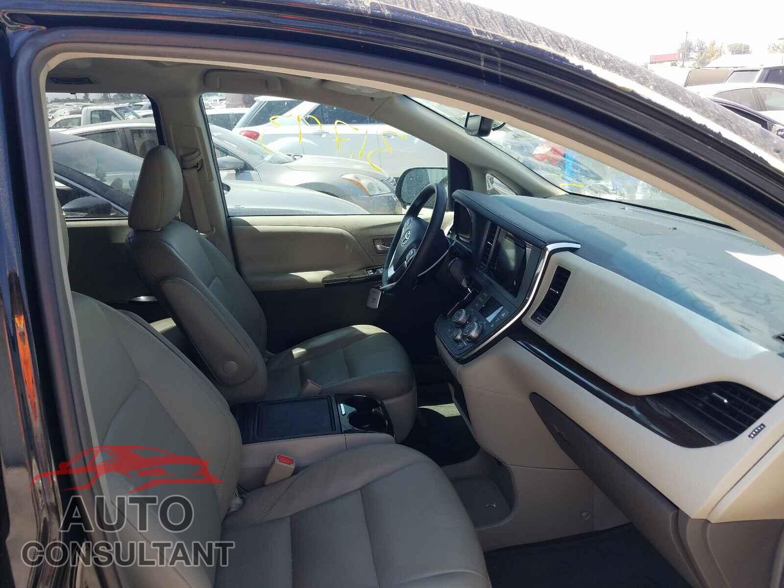 TOYOTA SIENNA 2017 - 5TDYZ3DC6HS887174