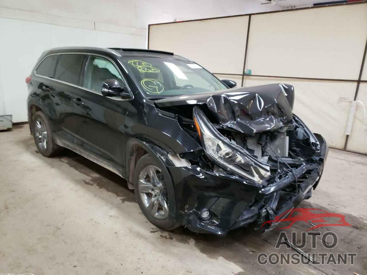 TOYOTA HIGHLANDER 2019 - 5TDDZRFH2KS706220