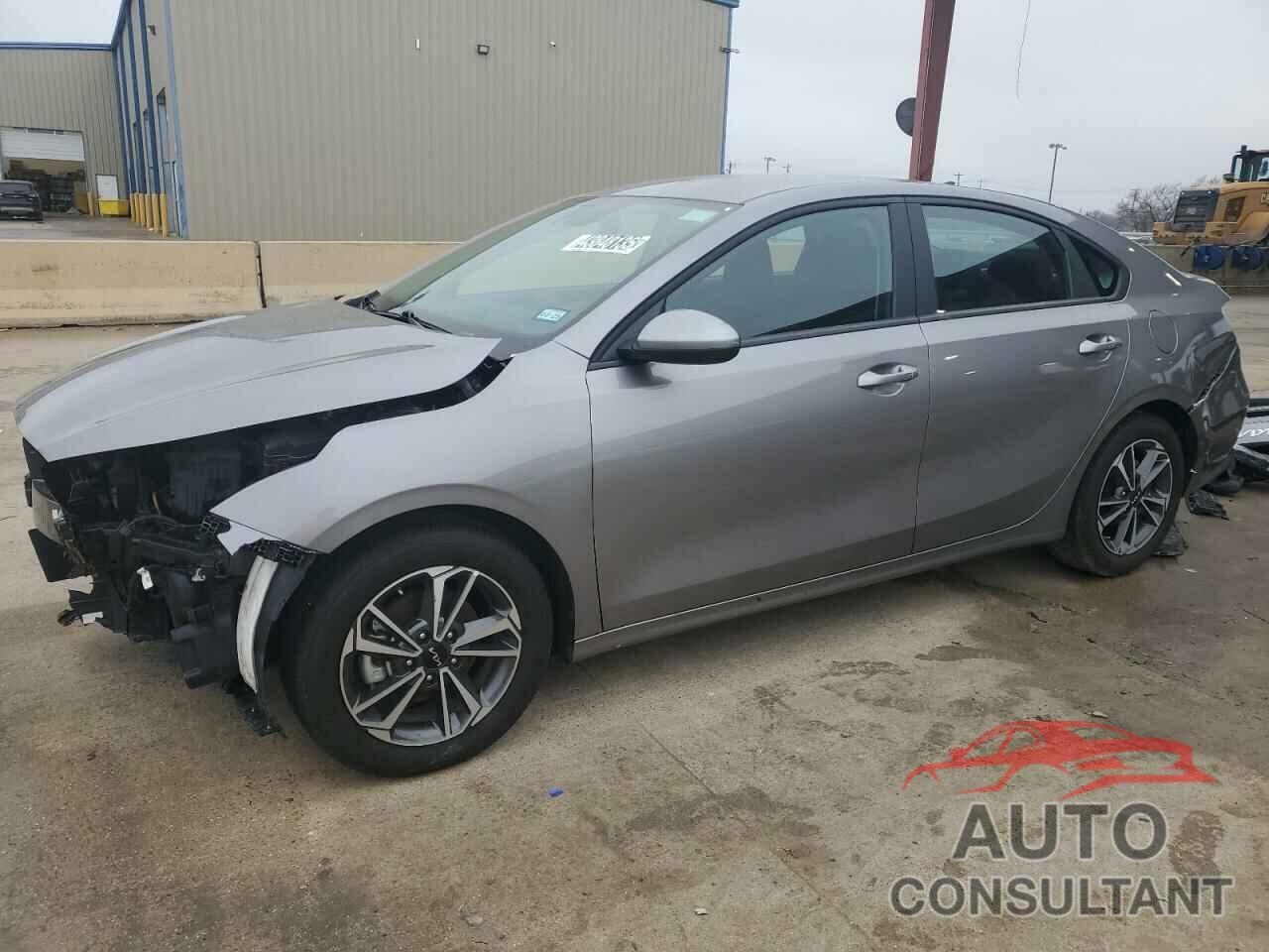 KIA FORTE 2023 - 3KPF24AD9PE626225