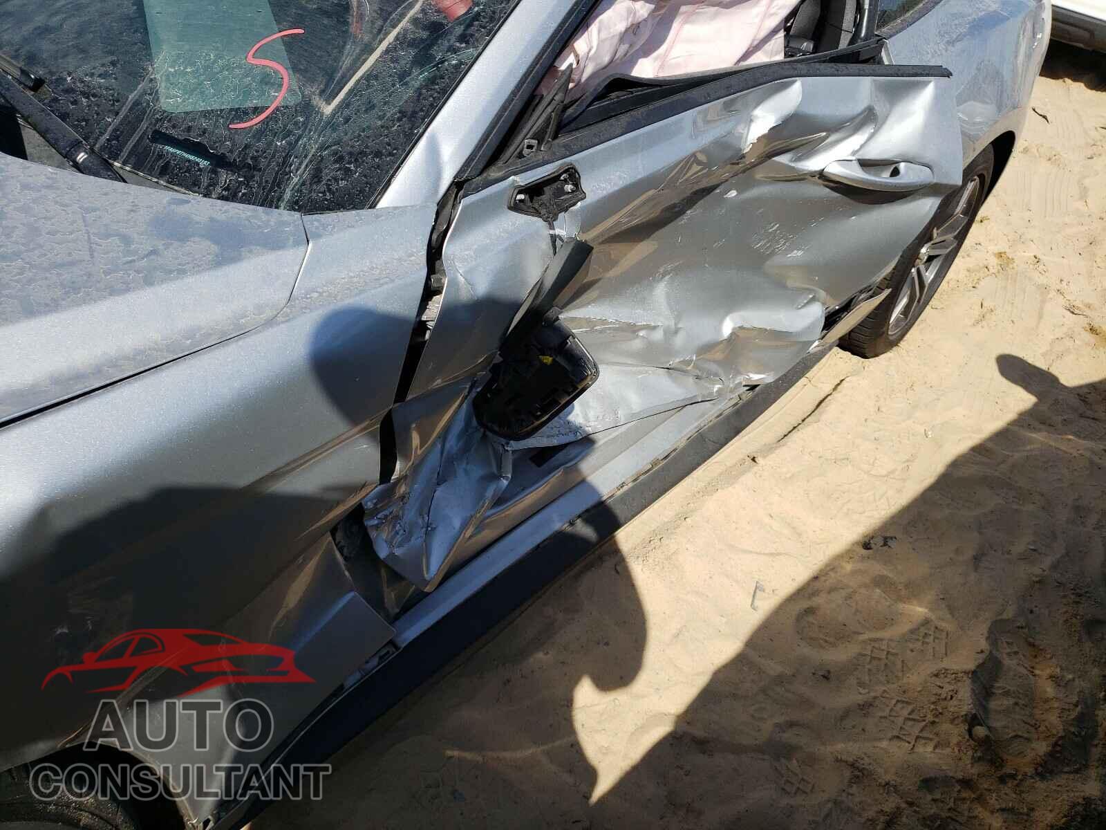 FORD MUSTANG 2017 - 1FA6P8TH4H5240193